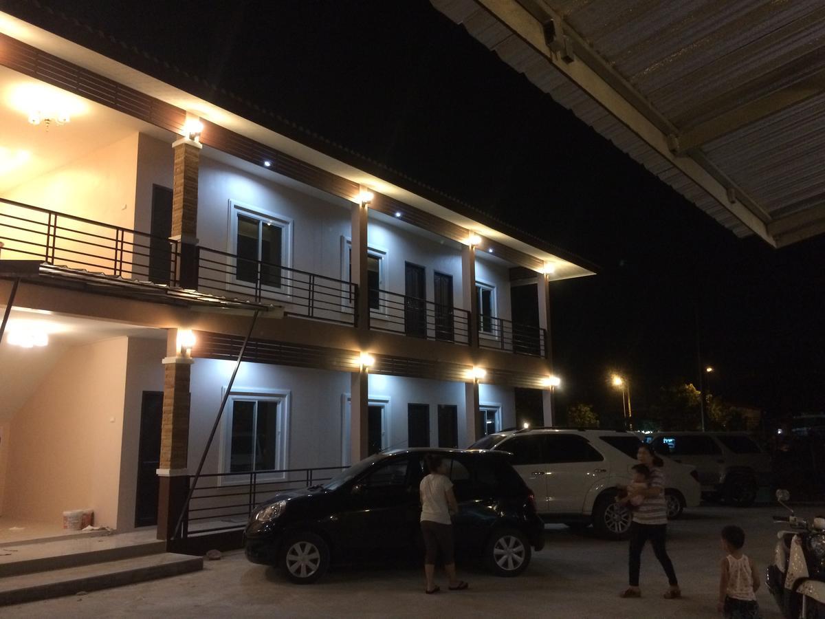 Thana Ville Resort Mae Sot Ngoại thất bức ảnh