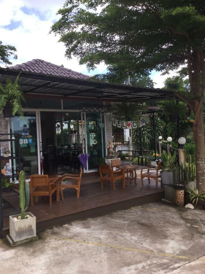 Thana Ville Resort Mae Sot Ngoại thất bức ảnh