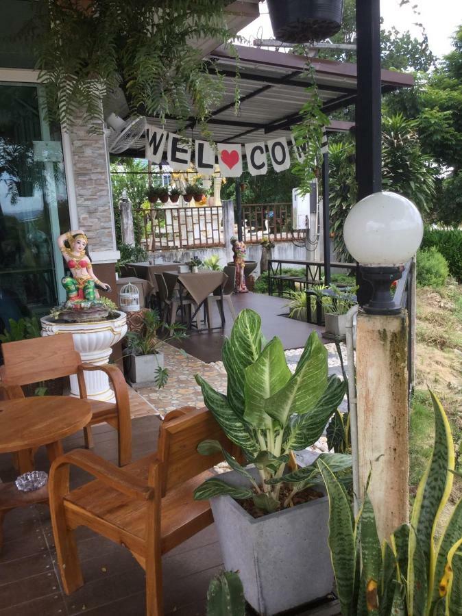 Thana Ville Resort Mae Sot Ngoại thất bức ảnh